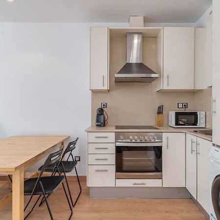 Guestready - Bright Home Near Montjuic 巴塞罗那 外观 照片