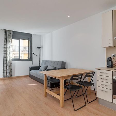 Guestready - Bright Home Near Montjuic 巴塞罗那 外观 照片